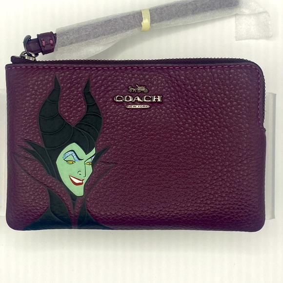 Limited Edition Disney X Coach Corner Zip Wristlet Bundle - Picture 2 of 5